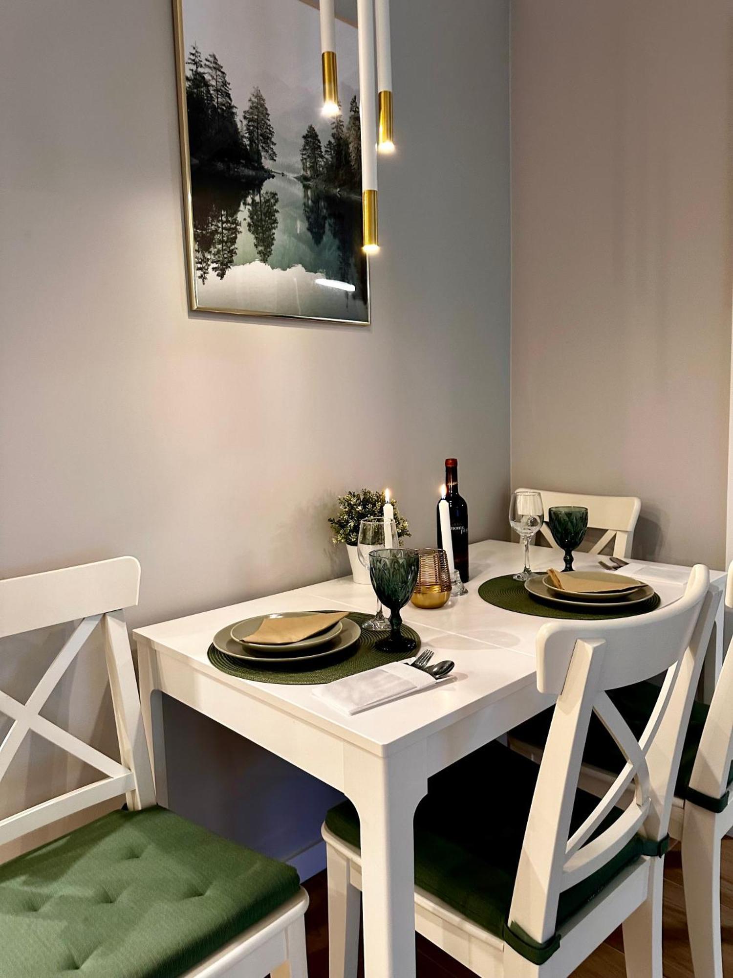 Apartment Kielce- Klonowa Nad Zalewem, 1-13 Osob, Faktura, Parking, Centrum